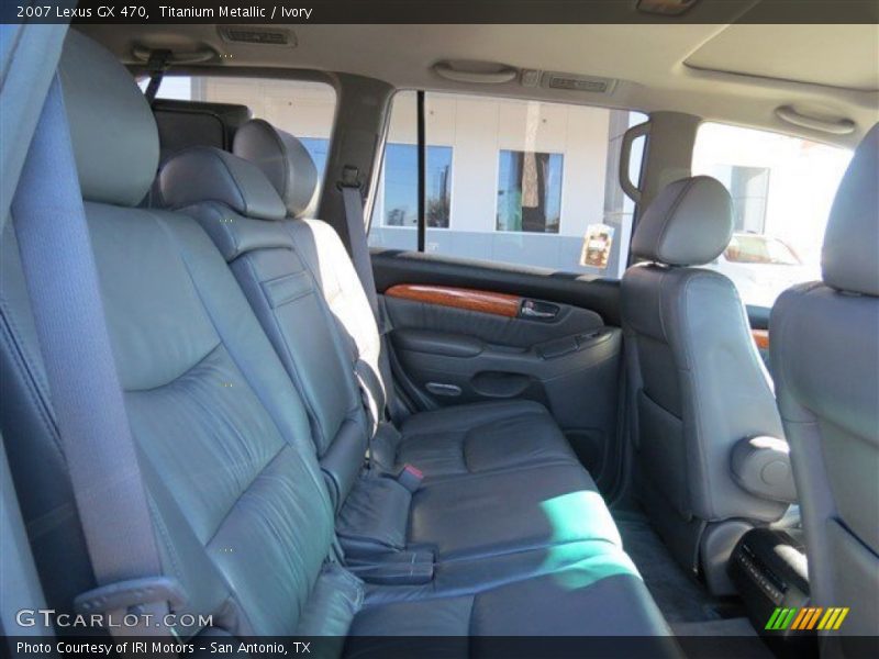 Titanium Metallic / Ivory 2007 Lexus GX 470