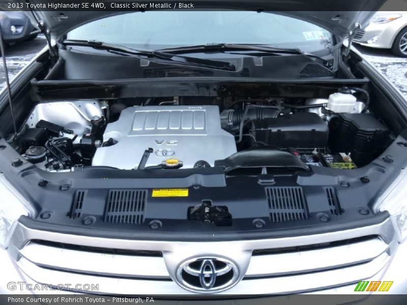 Classic Silver Metallic / Black 2013 Toyota Highlander SE 4WD
