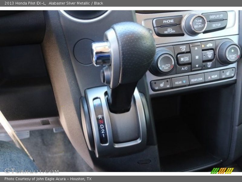 Alabaster Silver Metallic / Black 2013 Honda Pilot EX-L