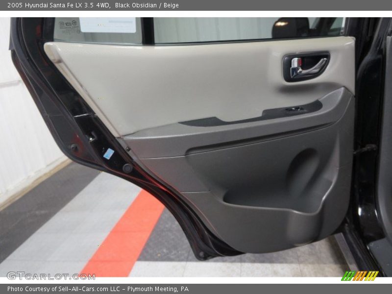 Black Obsidian / Beige 2005 Hyundai Santa Fe LX 3.5 4WD