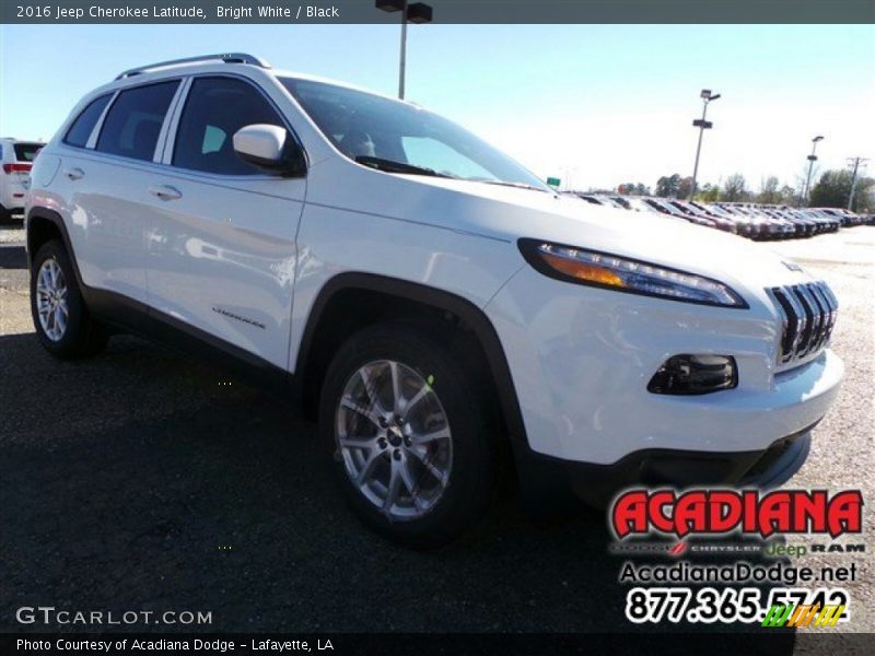 Bright White / Black 2016 Jeep Cherokee Latitude