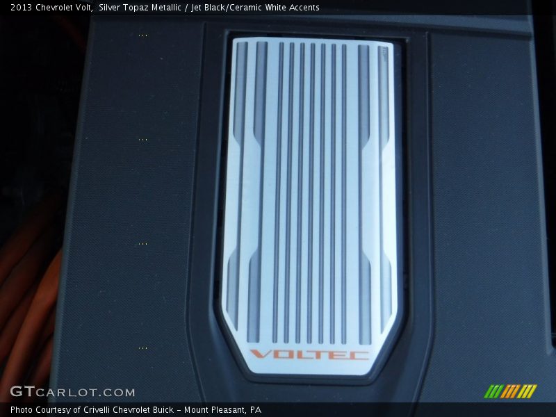 Silver Topaz Metallic / Jet Black/Ceramic White Accents 2013 Chevrolet Volt
