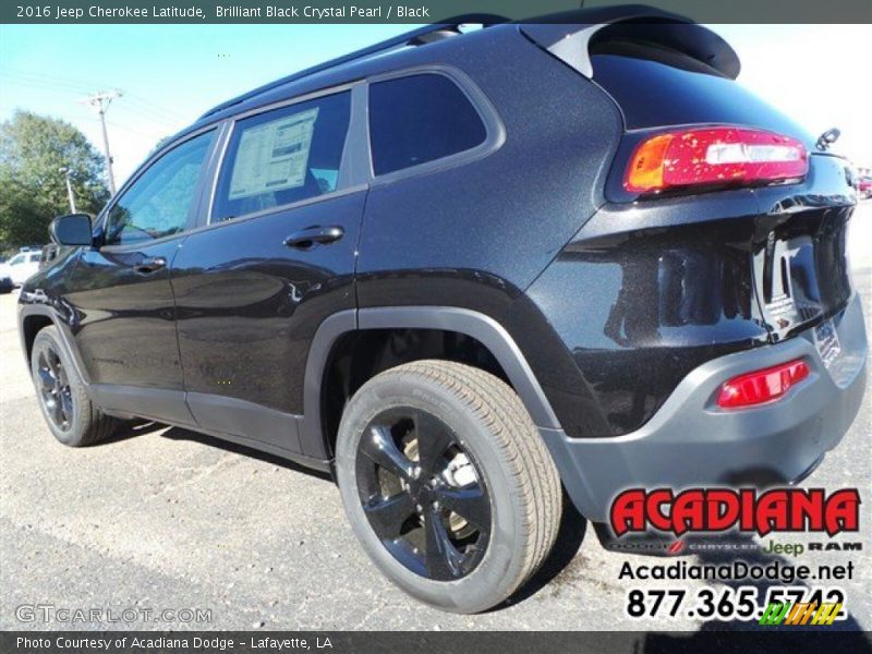 Brilliant Black Crystal Pearl / Black 2016 Jeep Cherokee Latitude