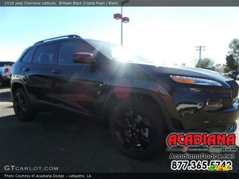 Brilliant Black Crystal Pearl / Black 2016 Jeep Cherokee Latitude