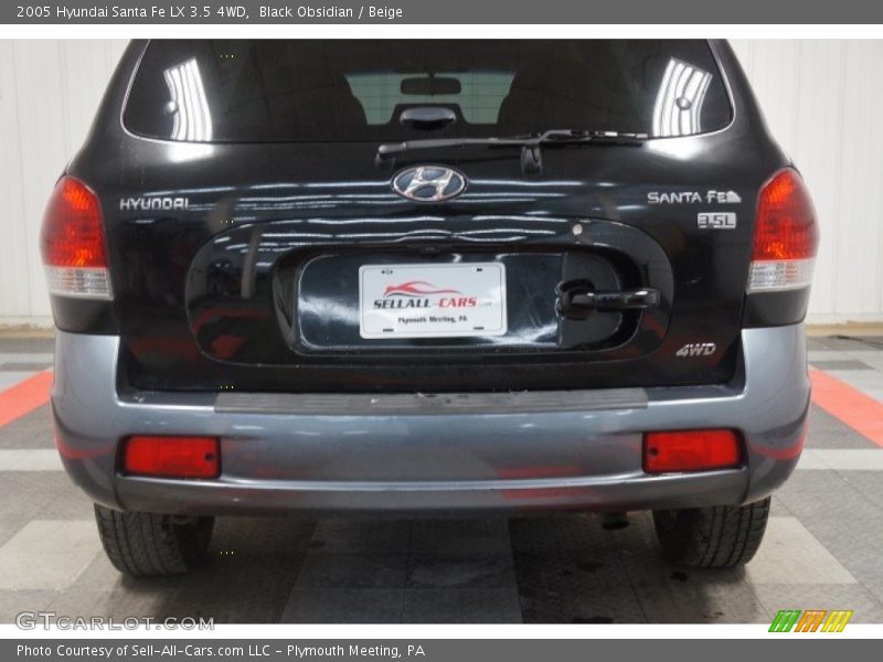 Black Obsidian / Beige 2005 Hyundai Santa Fe LX 3.5 4WD