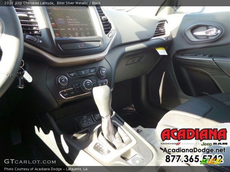 Billet Silver Metallic / Black 2016 Jeep Cherokee Latitude