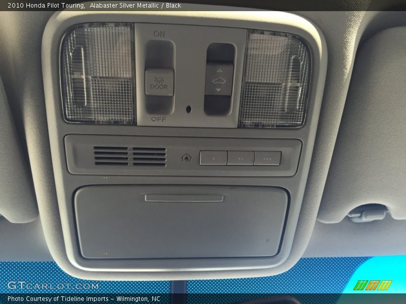 Alabaster Silver Metallic / Black 2010 Honda Pilot Touring