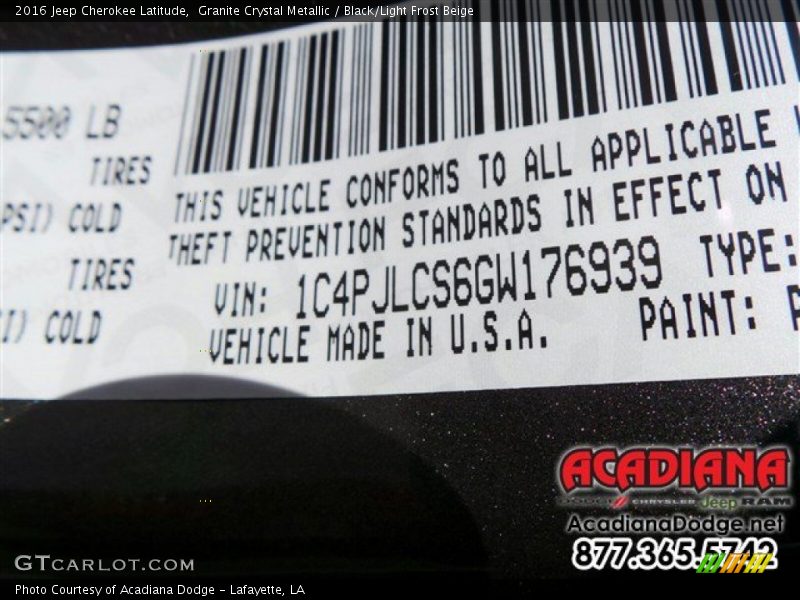 Granite Crystal Metallic / Black/Light Frost Beige 2016 Jeep Cherokee Latitude