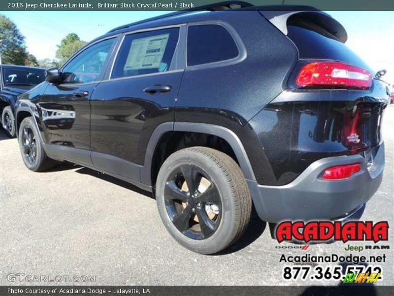 Brilliant Black Crystal Pearl / Black 2016 Jeep Cherokee Latitude