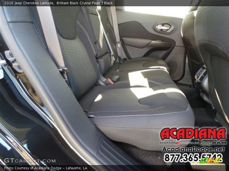 Brilliant Black Crystal Pearl / Black 2016 Jeep Cherokee Latitude