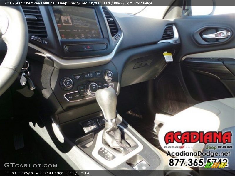 Deep Cherry Red Crystal Pearl / Black/Light Frost Beige 2016 Jeep Cherokee Latitude