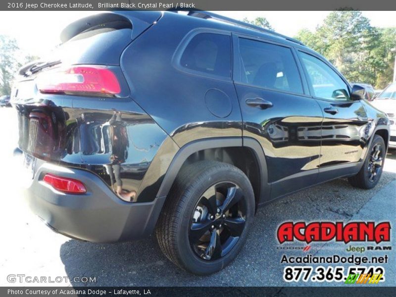 Brilliant Black Crystal Pearl / Black 2016 Jeep Cherokee Latitude