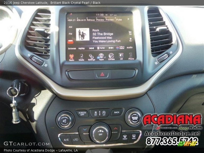 Brilliant Black Crystal Pearl / Black 2016 Jeep Cherokee Latitude