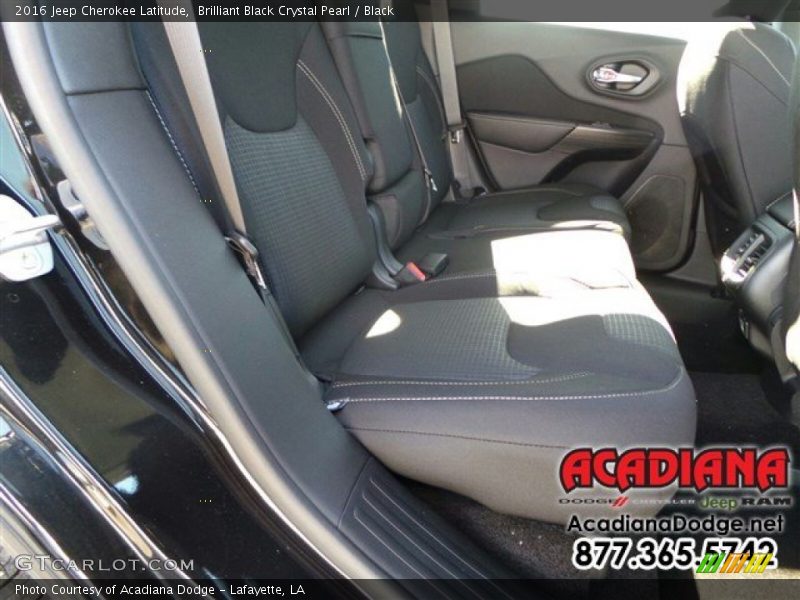 Brilliant Black Crystal Pearl / Black 2016 Jeep Cherokee Latitude