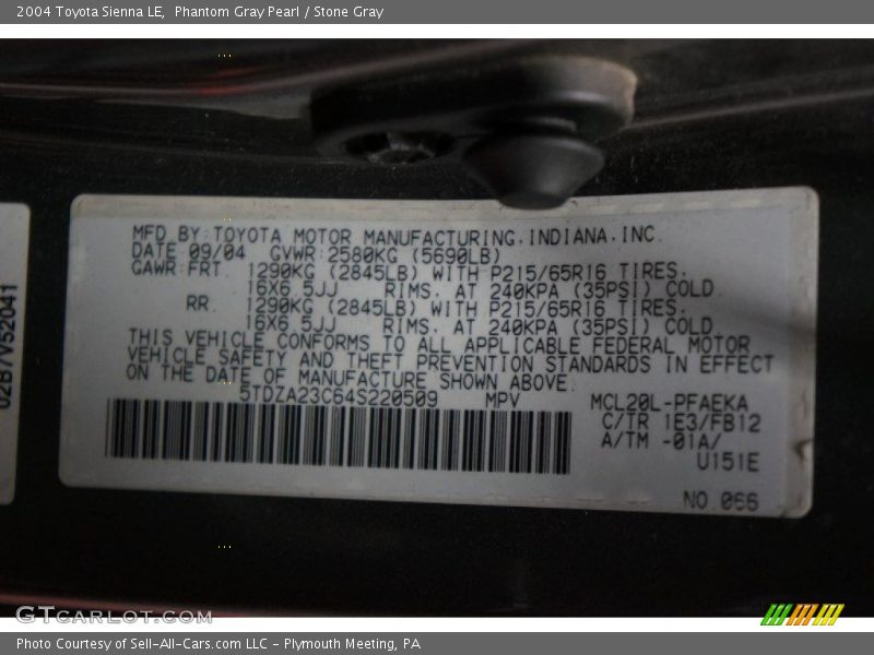Phantom Gray Pearl / Stone Gray 2004 Toyota Sienna LE