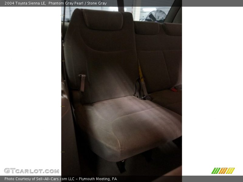 Phantom Gray Pearl / Stone Gray 2004 Toyota Sienna LE