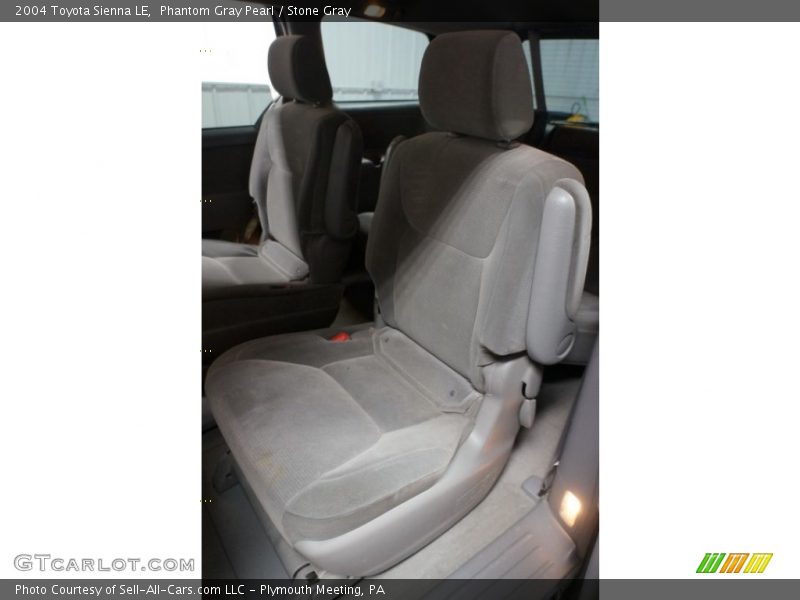 Phantom Gray Pearl / Stone Gray 2004 Toyota Sienna LE