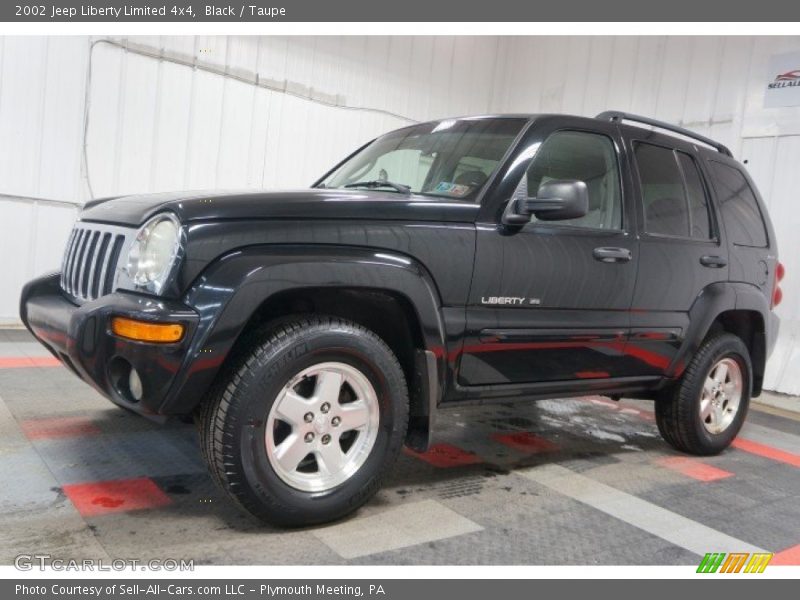 Black / Taupe 2002 Jeep Liberty Limited 4x4