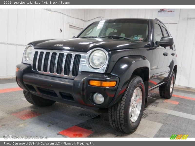 Black / Taupe 2002 Jeep Liberty Limited 4x4