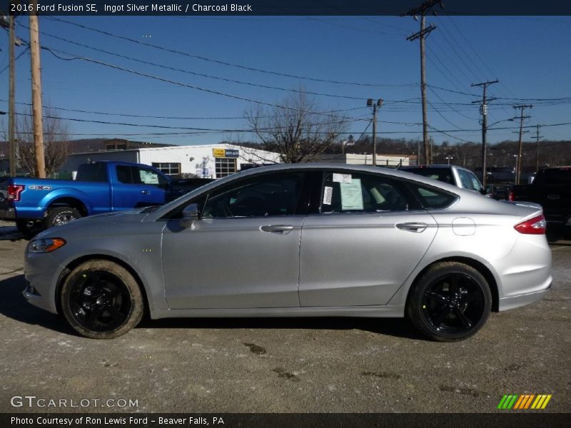 Ingot Silver Metallic / Charcoal Black 2016 Ford Fusion SE