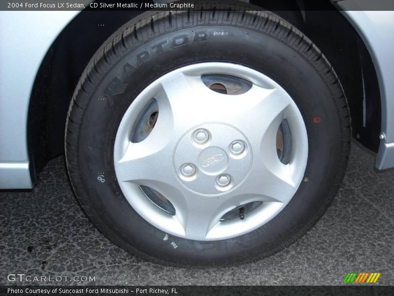 CD Silver Metallic / Medium Graphite 2004 Ford Focus LX Sedan