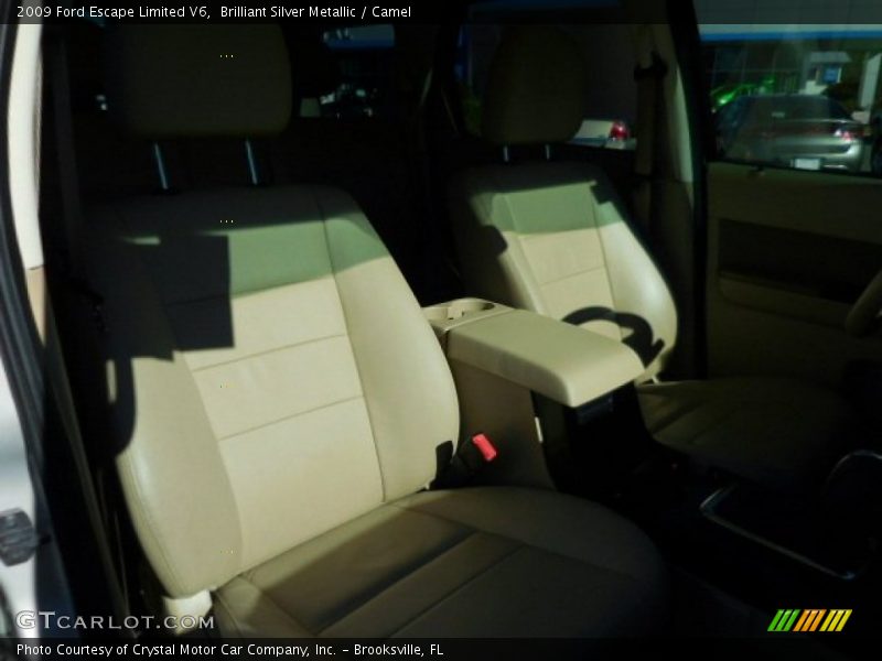 Brilliant Silver Metallic / Camel 2009 Ford Escape Limited V6