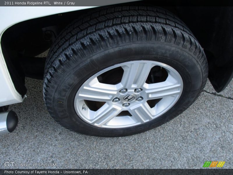 White / Gray 2011 Honda Ridgeline RTL