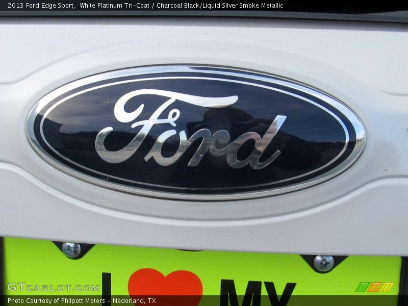 White Platinum Tri-Coat / Charcoal Black/Liquid Silver Smoke Metallic 2013 Ford Edge Sport