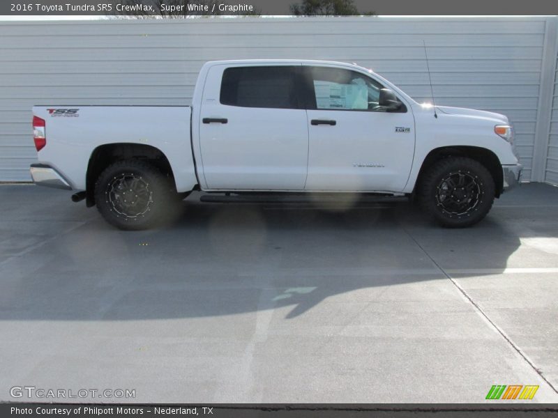 Super White / Graphite 2016 Toyota Tundra SR5 CrewMax