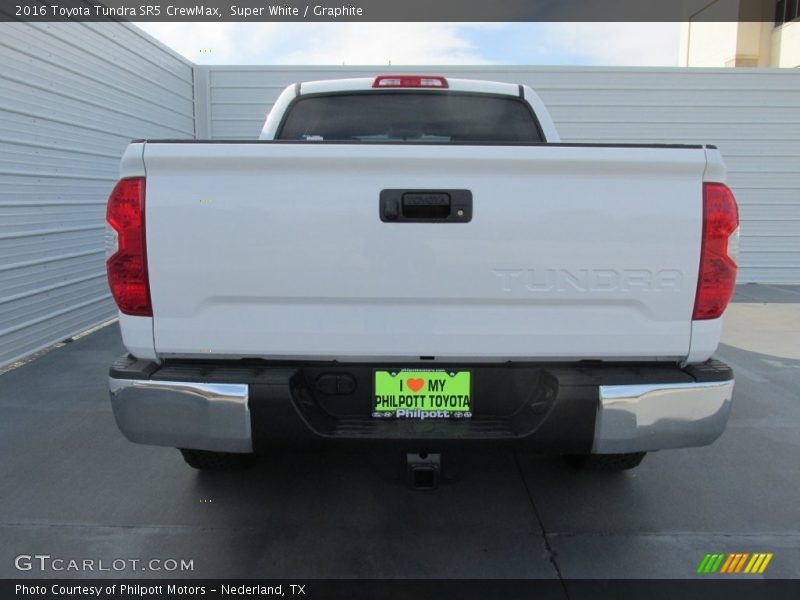 Super White / Graphite 2016 Toyota Tundra SR5 CrewMax