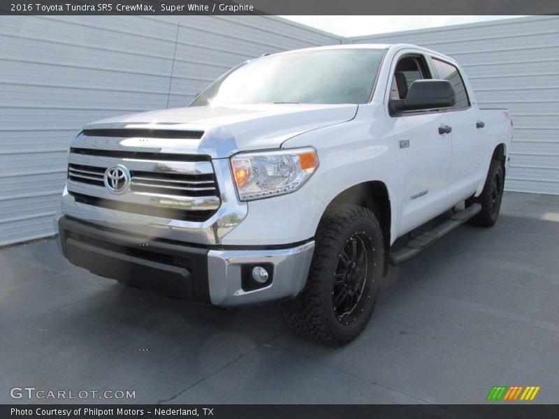 Super White / Graphite 2016 Toyota Tundra SR5 CrewMax