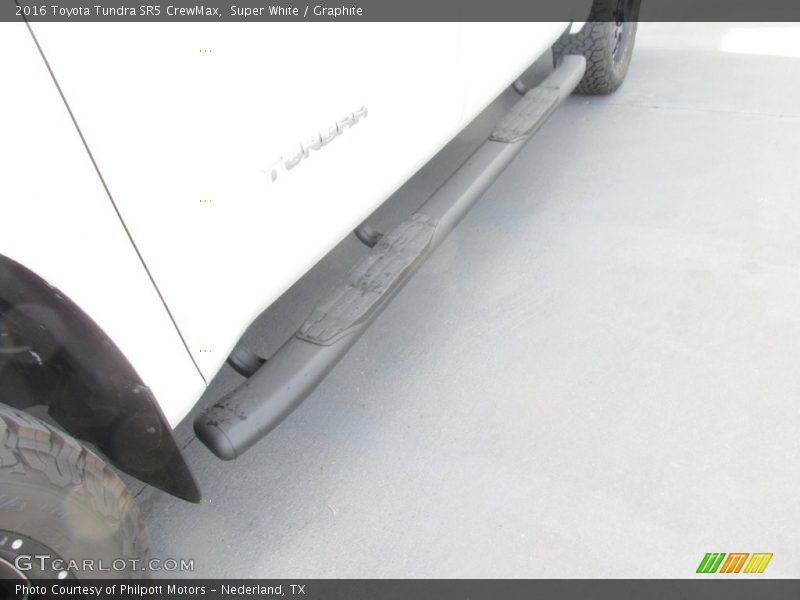 Super White / Graphite 2016 Toyota Tundra SR5 CrewMax