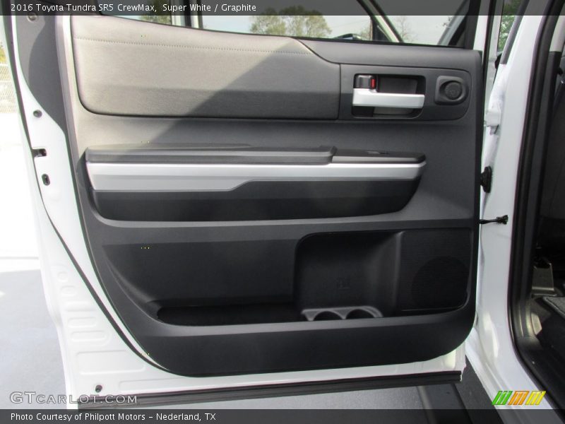 Super White / Graphite 2016 Toyota Tundra SR5 CrewMax