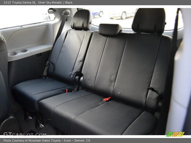 Silver Sky Metallic / Black 2015 Toyota Sienna SE