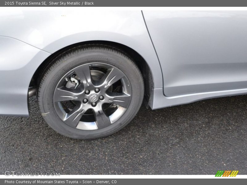 Silver Sky Metallic / Black 2015 Toyota Sienna SE