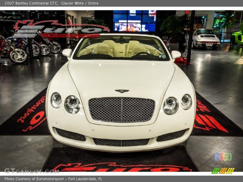Glacier White / Ochre 2007 Bentley Continental GTC