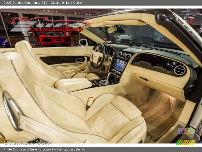Glacier White / Ochre 2007 Bentley Continental GTC