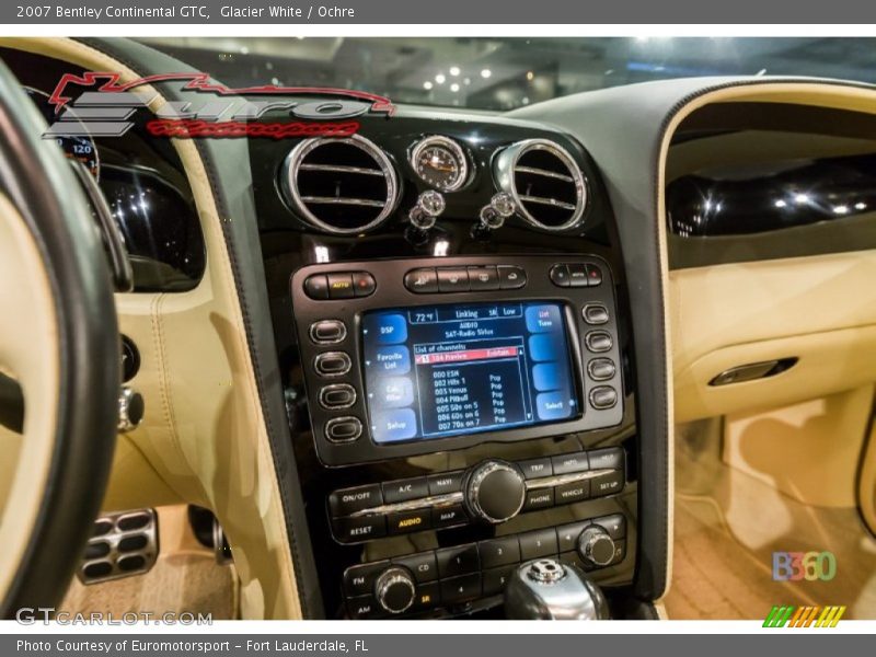 Glacier White / Ochre 2007 Bentley Continental GTC