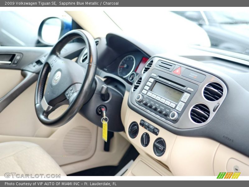 Sapphire Blue Metallic / Charcoal 2009 Volkswagen Tiguan SE