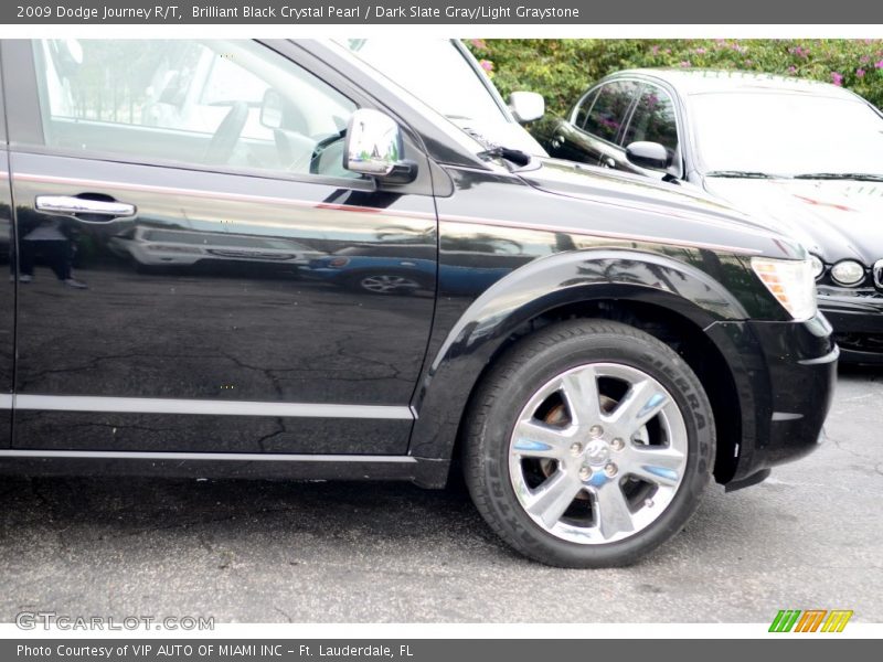 Brilliant Black Crystal Pearl / Dark Slate Gray/Light Graystone 2009 Dodge Journey R/T