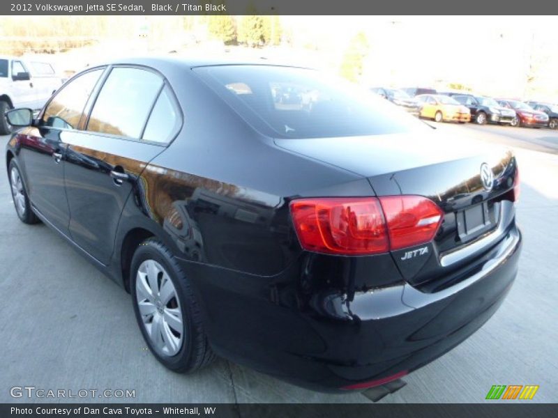 Black / Titan Black 2012 Volkswagen Jetta SE Sedan