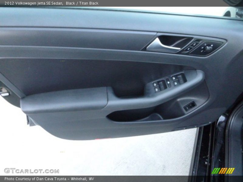 Black / Titan Black 2012 Volkswagen Jetta SE Sedan