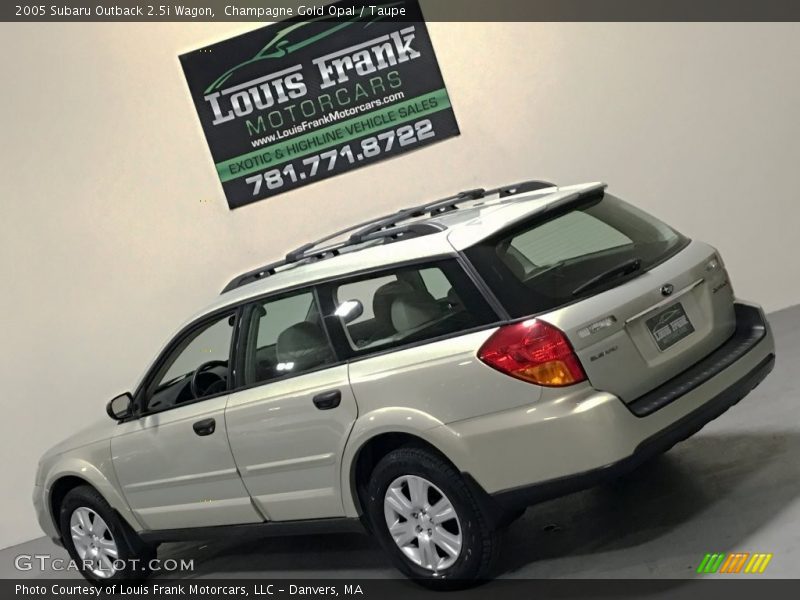 Champagne Gold Opal / Taupe 2005 Subaru Outback 2.5i Wagon