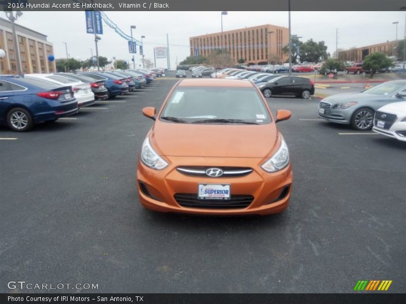 Vitamin C / Black 2016 Hyundai Accent SE Hatchback