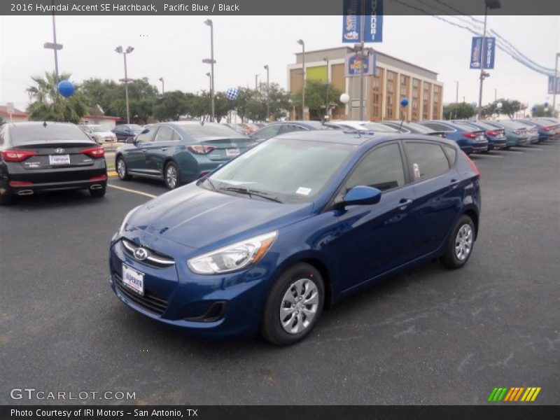 Pacific Blue / Black 2016 Hyundai Accent SE Hatchback