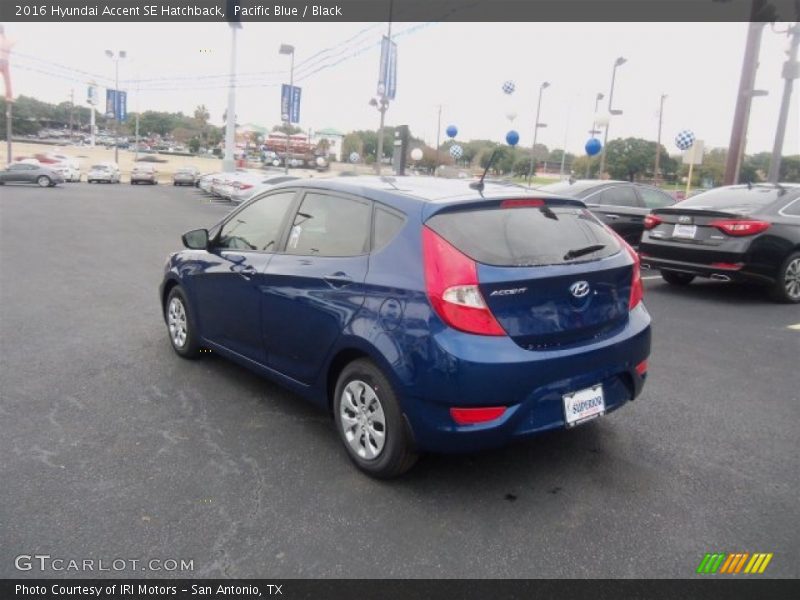 Pacific Blue / Black 2016 Hyundai Accent SE Hatchback