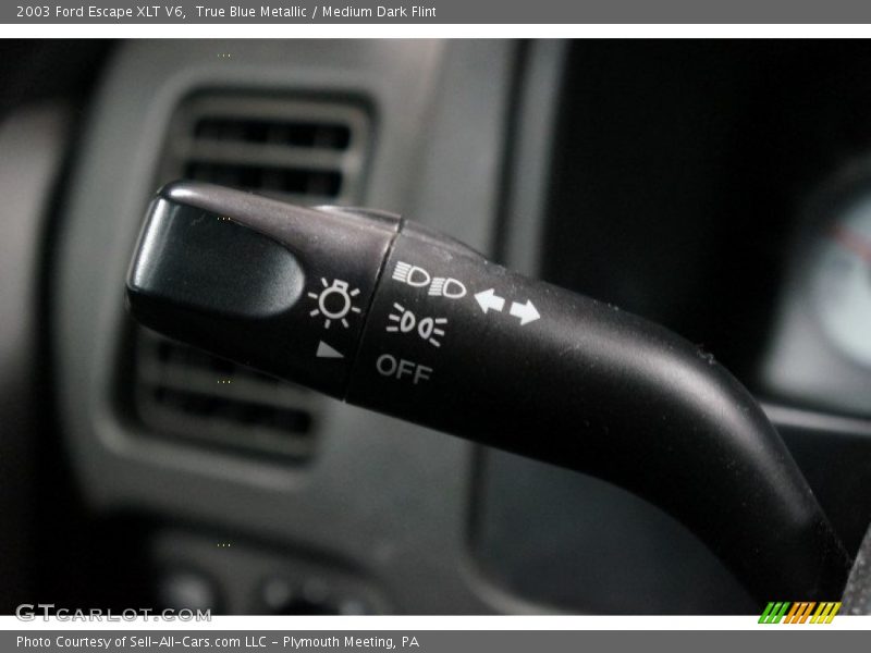 True Blue Metallic / Medium Dark Flint 2003 Ford Escape XLT V6