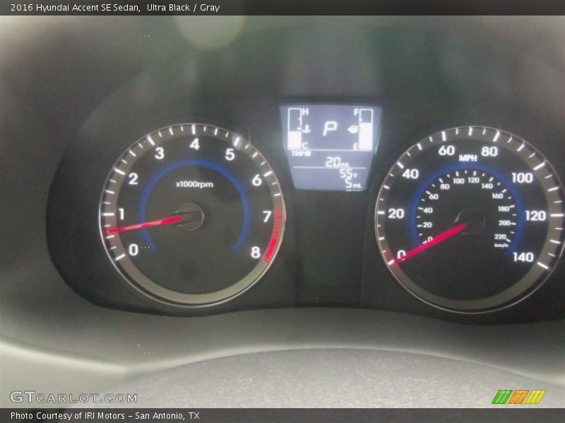 Ultra Black / Gray 2016 Hyundai Accent SE Sedan
