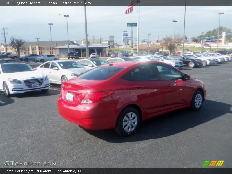 Boston Red / Gray 2016 Hyundai Accent SE Sedan