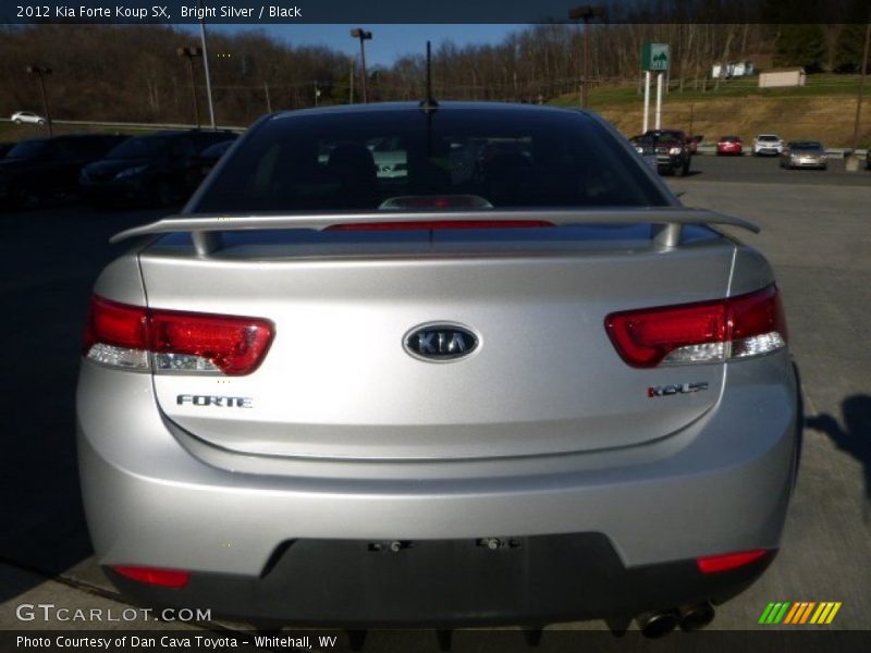 Bright Silver / Black 2012 Kia Forte Koup SX